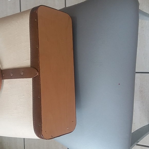 Authentic Vintage Enid Collins Purse Acorn Accents - Picture 8 of 8